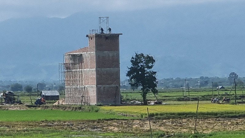 Huyện Ia Pa- Gia Lai:  Xây nhà kiên cố nuôi chim yến ngay trên ruộng lúa