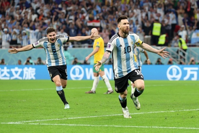 Messi đã tỏa sáng đúng lúc mang về bàn mở tỷ số cho Argentina. Ảnh: FIFA