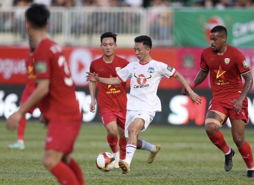 Hoàng Anh Gia Lai bị cầm chân ở trận mở màn V.League 2023 ảnh 3
