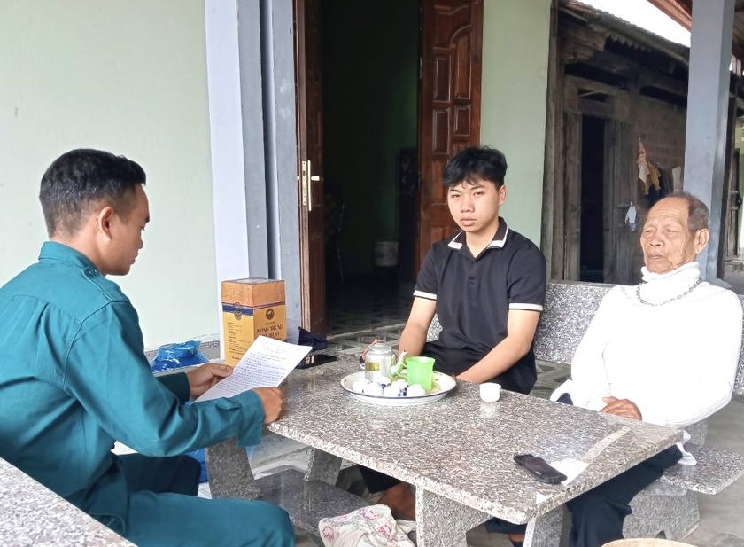 Những thanh niên Krông Pa viết đơn tình nguyện lên đường bảo vệ Tổ quốc ảnh 2