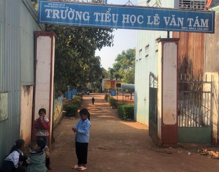 Trường Tiểu học Lê Văn Tám (xã Bờ Ngoong- huyện Chư Sê ).  1