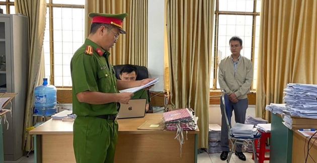 Trước đó, Cơ quan CSĐT đã bắt giam ông Đỗ Minh Hiếu. Ảnh: Nam Phong 1
