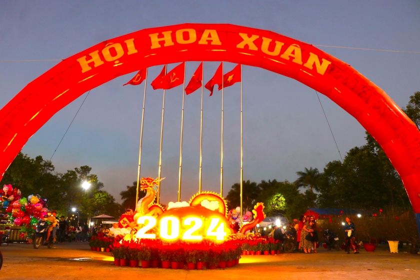 Hội hoa Xuân thị xã An Khê diễn ra từ ngày 30-1 đến 17 giờ ngày 9-2 (tức từ ngày 20 đến 30 tháng Chạp). Ảnh: Ngọc Minh
