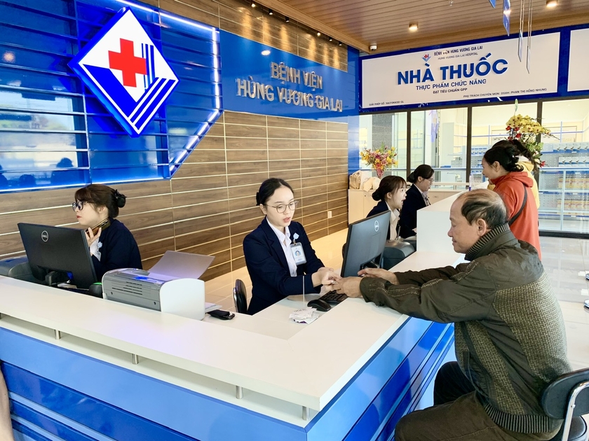 Trong buổi sáng đầu tiên đi vào hoạt động (13-2), Bệnh viện Hùng Vương Gia Lai đã đón tiếp trên 100 lượt bệnh nhân đến khám chữa bệnh. Ảnh: Như Nguyện