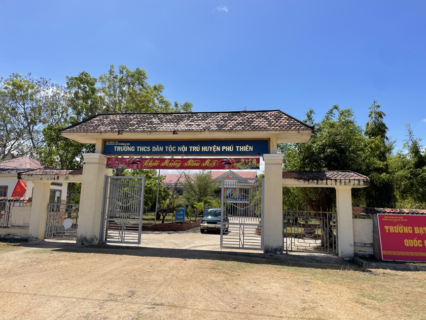 UBND huyện Phú Thiện sẽ kiểm tra việc sử dụng quỹ Hội phụ huynh ở Trường THCS Dân tộc nội trú huyện Phú Thiện. Ảnh: Văn Ngọc