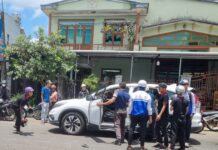 
 Pleiku: 2 xe máy va chạm trên đường Lê Thánh Tôn, làm 1 người bị thương
