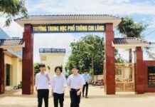 
 19 học sinh Trường THPT Chi Lăng nôn, sốt, đau bụng nhập viện nghi ngờ ngộ độc thực phẩm
