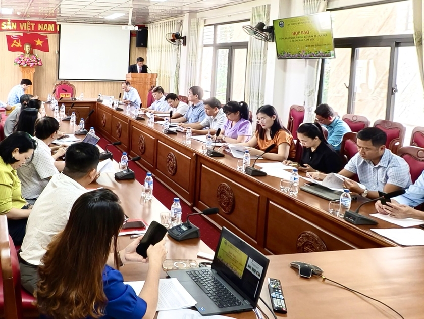 Cục Thống kê tỉnh Gia Lai tổ chức họp báo công bố số liệu thống kê kinh tế-xã hội của tỉnh 6 tháng đầu năm 2024. Ảnh: Minh Phương