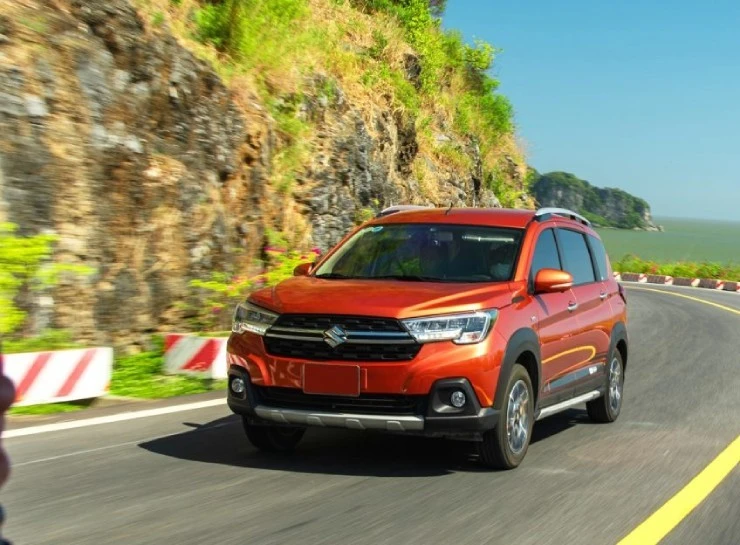  Suzuki XL7 Hybrid mới, giá chưa tới 600 triệu đồng
