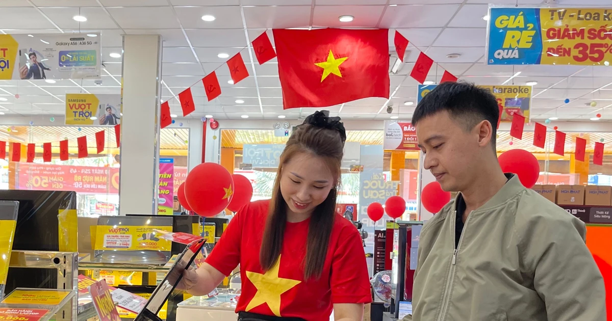 Sôi động thị trường bán lẻ trong dịp lễ 