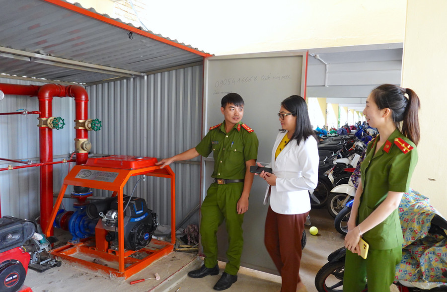 luc-luong-chuc-nang-kiem-tra-he-thong-phong-chay-chua-chay-tai-diem-thi-truong-thpt-phan-boi-chau-tp-pleiku-anh-moc-tra.jpg