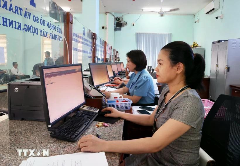 Số lượng đơn vị hành chính cấp xã giảm 6.714 đơn vị sau sắp xếp. Ảnh: Hồng Đạt/TTXVN cp.jpg