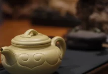 Giữ “hồn trà” trong từng dáng ấm
