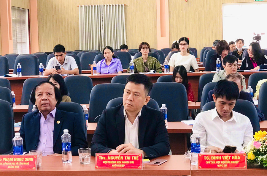 Các đại biểu tham dự hội thảo. Ảnh: M.K f4ee32e73bb98ee7d7a8.jpg