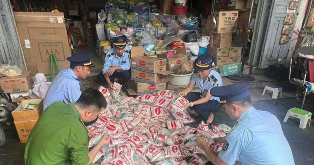  Nghệ An: Ngăn chặn hơn nửa tấn mì chính giả trước khi đưa ra thị trường
