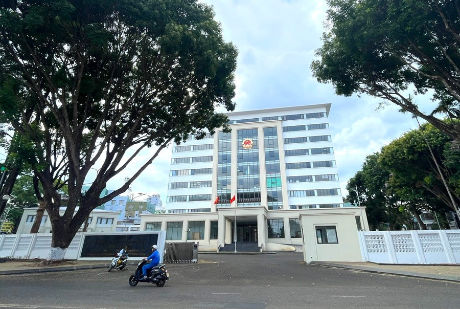 UBND TP. Pleiku là cơ quan giải quyết bồi thường đối với vụ việc bà Vũ Thị Hòa (trú tại 146 đường Cách Mạng Tháng Tám, TP. Pleiku). Ảnh: P.V z6597100899548-b3cfdcafbc407d400787fb635a841683.jpg