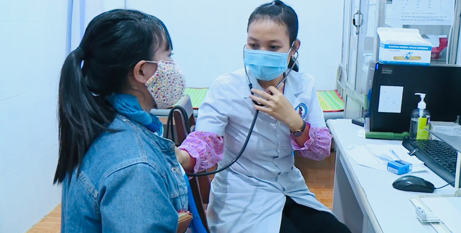 Chiến dịch sàng lọc bệnh lao nhằm phát hiện sớm và điều trị hiệu quả bệnh lao, giảm nguồn lây tiềm ẩn trong cộng đồng. Ảnh: Vũ Chi chuong-trinh-kham-sang-loc-tai-cong-dong-dong-vai-tro-quan-trong-trong-cong-tac-phong-chong-benh-lao-anh-vu-chi.jpg