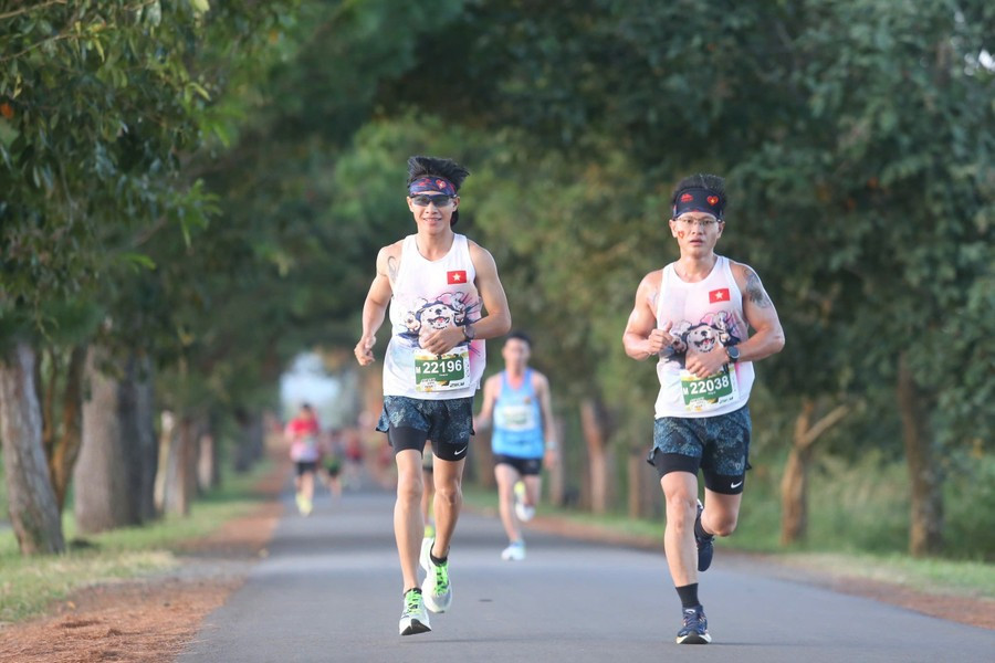 Giải chạy Gia Lai City Trail 2024-Giấc mơ đại ngàn quy tụ hơn 6.000 runner trong và ngoài tỉnh tham gia. Ảnh: Hoàng Hoài giai-chay-gia-lai-city-trail-2024-giac-mo-dai-ngan-quy-tu-gan-3000-runner-ngoai-tinh-ve-tham-gia-anh-hoang-hoai.jpg