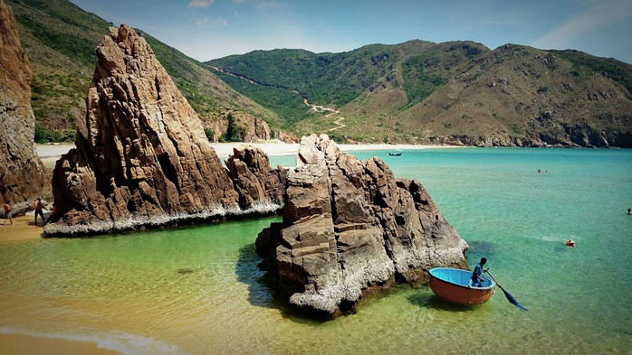 Kỳ Co đang hấp dẫn du khách bởi vẻ đẹp hoang sơ kỳ bí Kỳ Co đang hấp dẫn du khách bởi vẻ đẹp hoang sơ kỳ bí