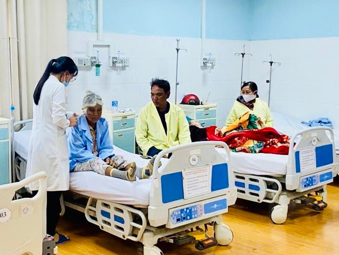 Huyện Chư Sê chủ động các điều kiện thu dung và điều trị cho người bệnh trong tình huống số ca mắc SXH gia tăng. Ảnh: Như Nguyện z6706802461064-3397923e026a1f2ad3954f1956b322c6.jpg