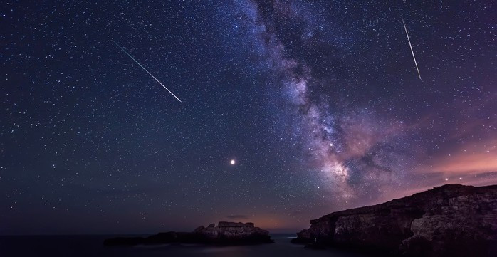 perseids-over-black-sea-bulgaria.jpg