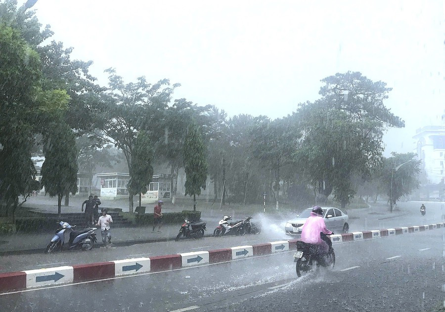 Tỉnh Gia Lai chủ động ứng phó với áp thấp nhiệt đới trên biển Đông mạnh lên thành bão và mưa lớn trong những ngày tới. Ảnh: M.T bao.jpg